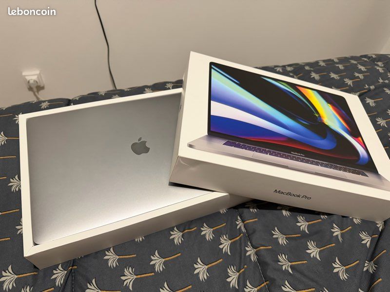 MacBook Pro 16" 2019 – I9 8 Cœurs, 16 Go RAM, 1 To SSD, Intel UHD 630, Gris, Occasion