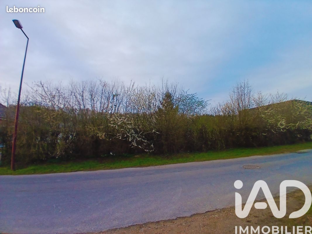 Terrain 640 m² · à Gernelle · 640 m² · 49 000 €