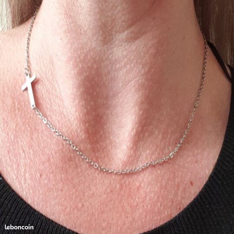 PROSTEEL Collier croix chrétienne pour femme et homme, pendentif classique personnalisable, en acier inoxydable/plaqué or