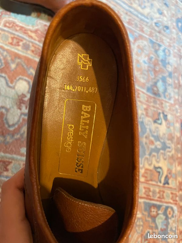 Sandales Bally Vintage Compensées – Cuir Velours Marron Cognac, Taille 39.5, Neuves Sans Emballage