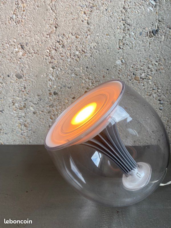 Lampe d’ambiance Philips multi couleurs (image 3)