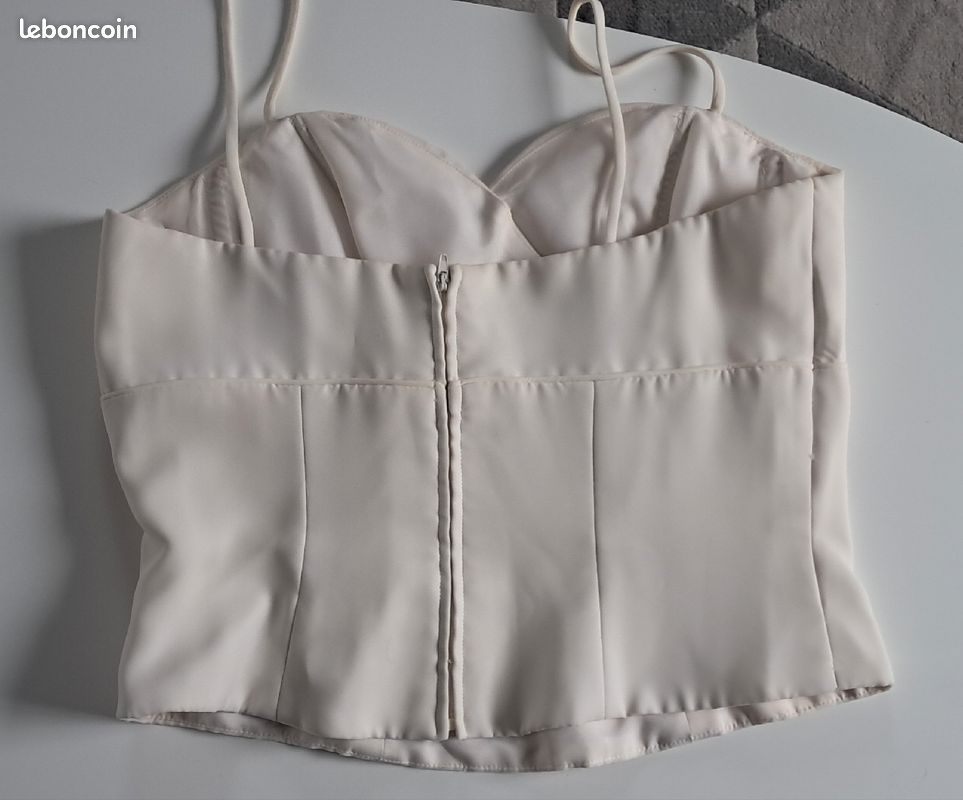 Bustier (image 2)