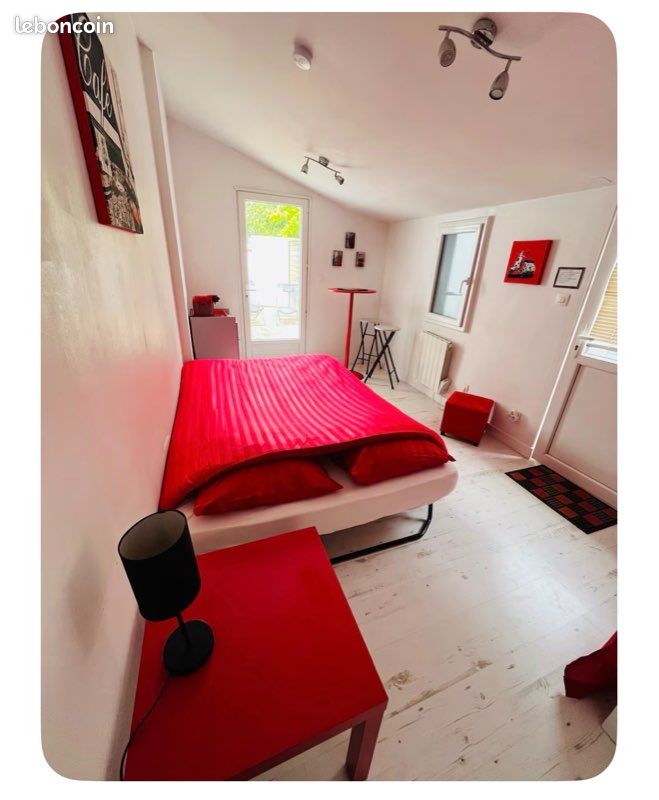 Appartement 1 pièce 17 m² · à La Rochelle · 17 m² · 570 €