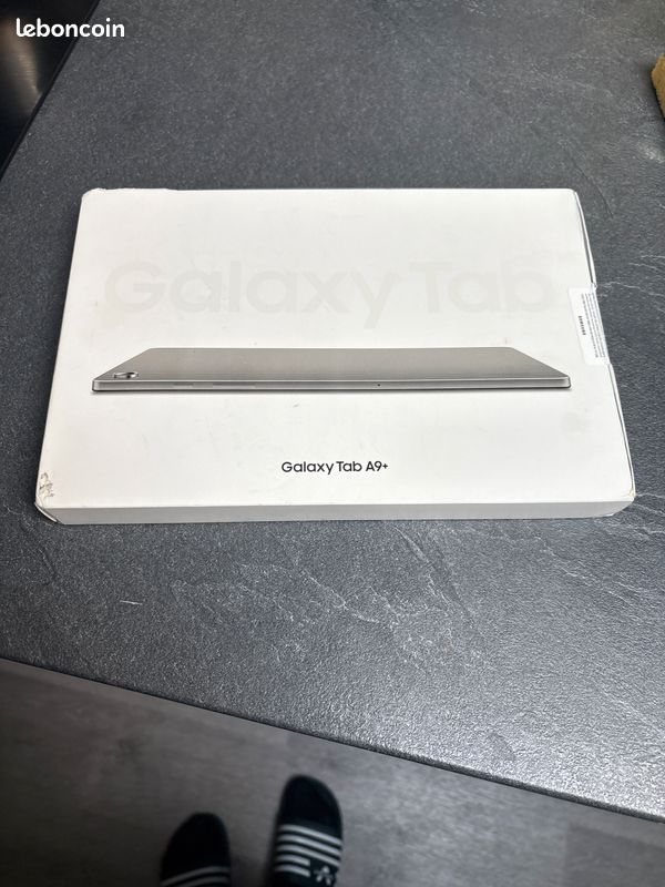 Tablette Samsung 9 + (image 1)