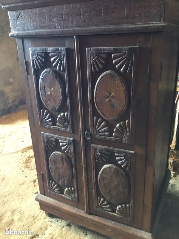 Meuble Indonesian (image 1)