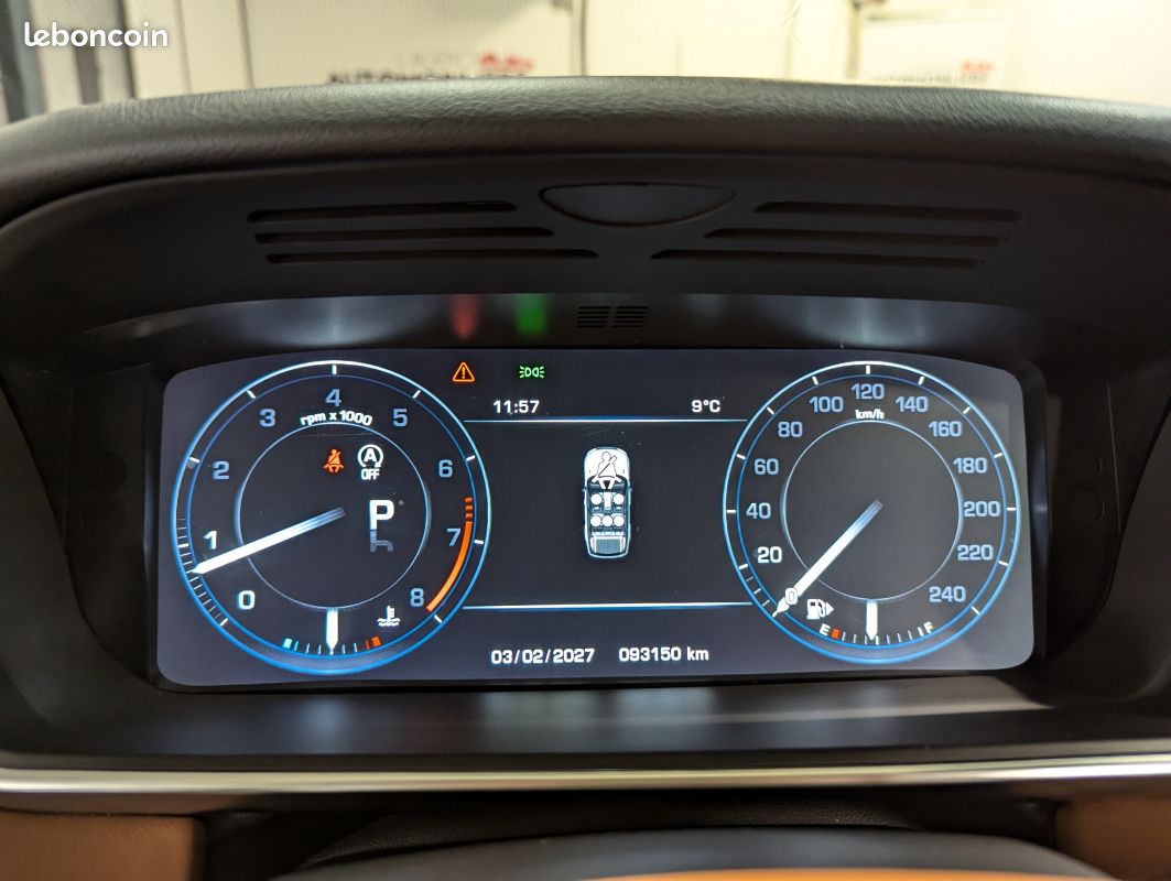 LAND ROVER Range Rover Sport MARK VI 3.0 340 CH HSE DYNAMIC + TOIT OUVRANT (image 30)
