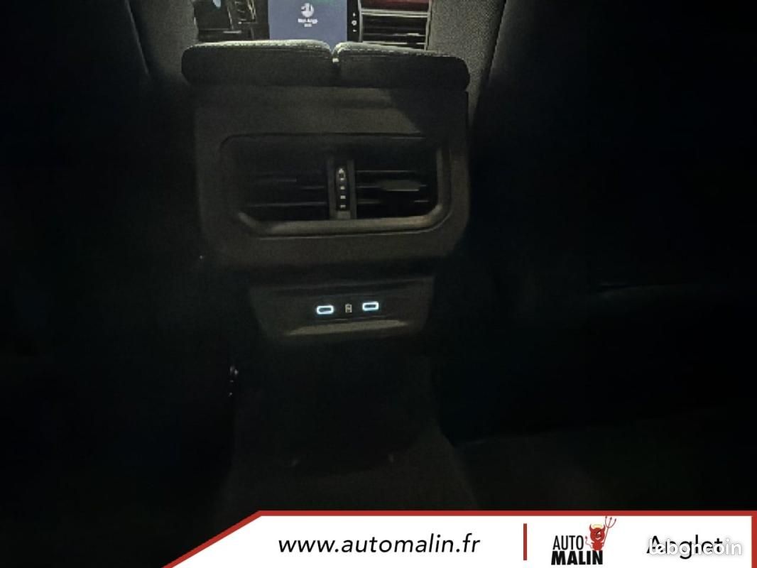 Renault Austral full hybrid E-Tech 200 ch Esprit Alpine (image 22)