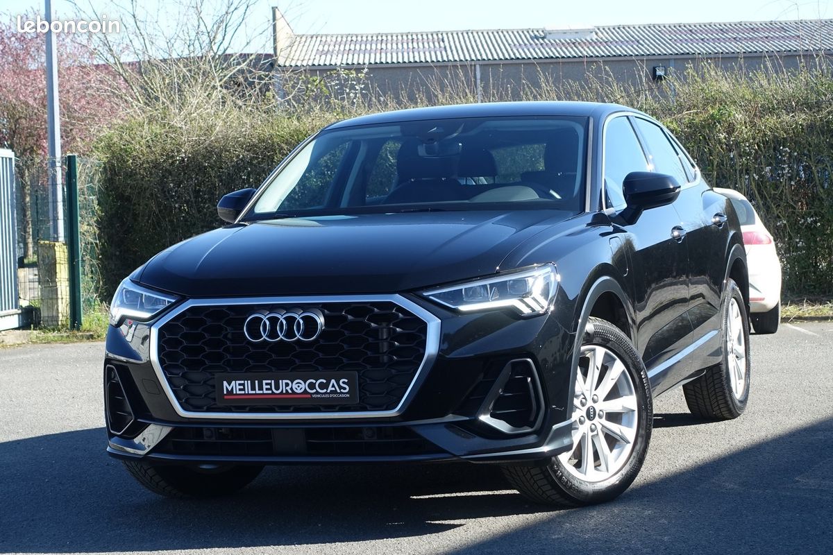 Q3 Sportback 45 Tfsi e S-Tronic 245ch Hybride Rechargeable Virtual cockpit/Cuir chauffants/Caméra/Hayon électrique/1*Main/Garantie 12 mois (image 1)