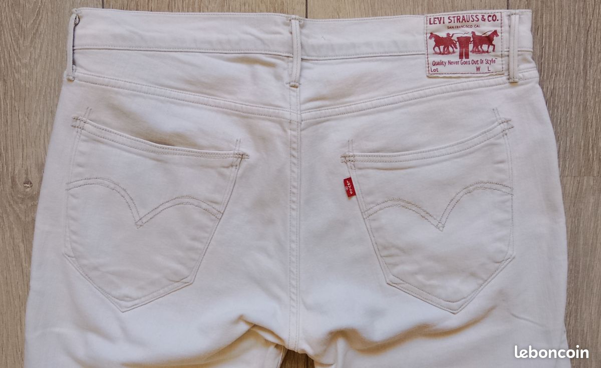 Jean LEVIS original 44 (image 1)