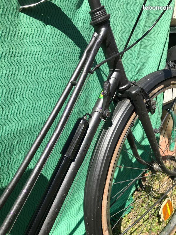 Élégant Vélo ville femme (image 5)