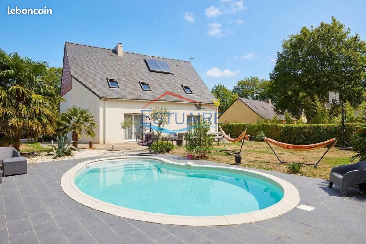 Maison 6 pièces 163 m² · à Besné · 162,7 m² · 399 190 €
