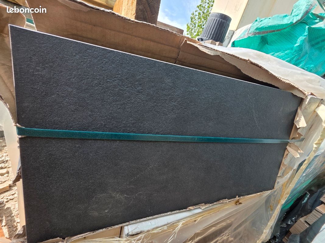 Couvertines grès cérame anthracite 30 × 60 cm avec gouttes d’eau (image 4)