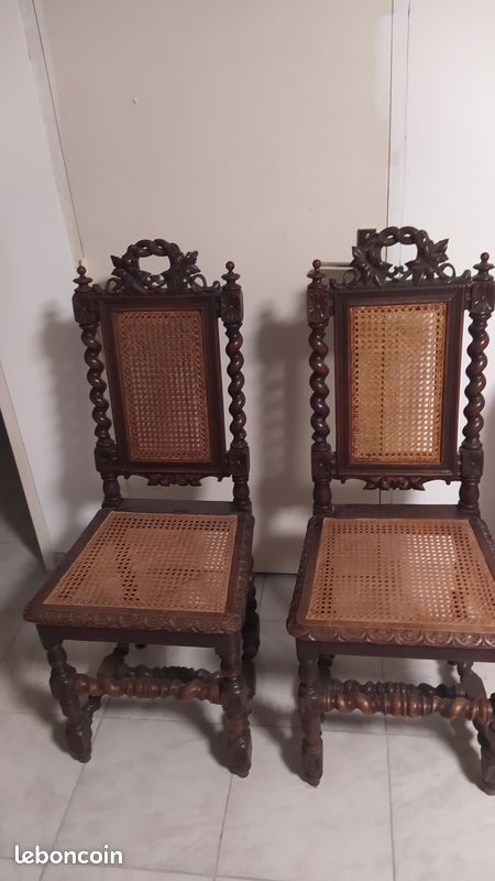 Lot de deux chaises Henry II (image 1)