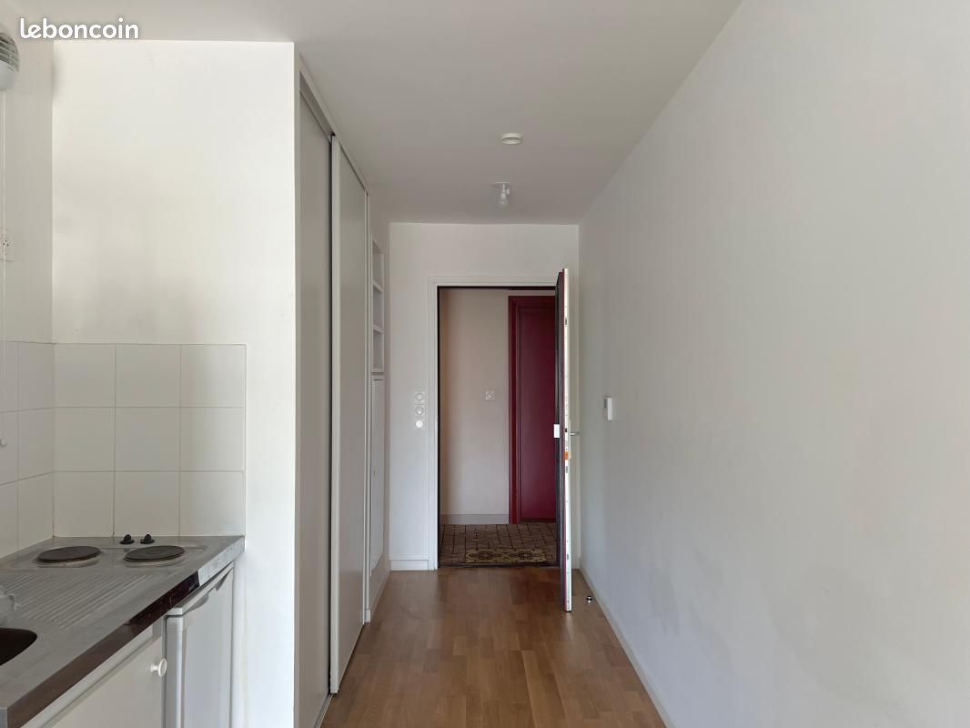 Appartement 1 pièce 33 m² · à Arcueil · 33 m² · 881 €/mois