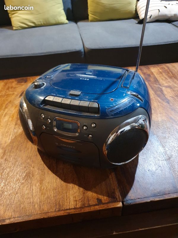 Poste radio cassette disque (image 1)