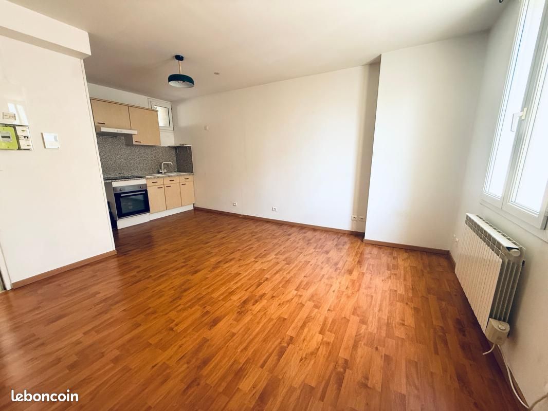 Appartement 2 pièces 35 m² · à Bordeaux · 35 m² · 677 €/mois