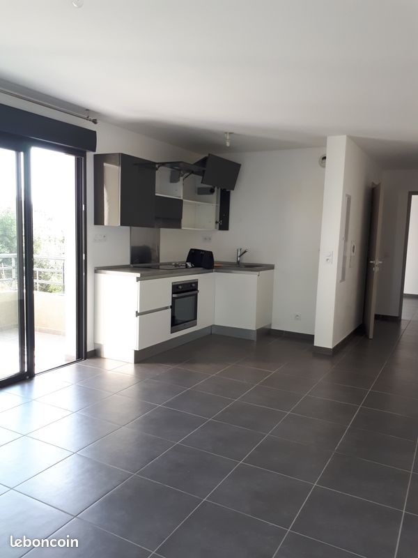Appartement 2 pièces 44 m² · à Bastia · 43,7 m² · 670 €/mois