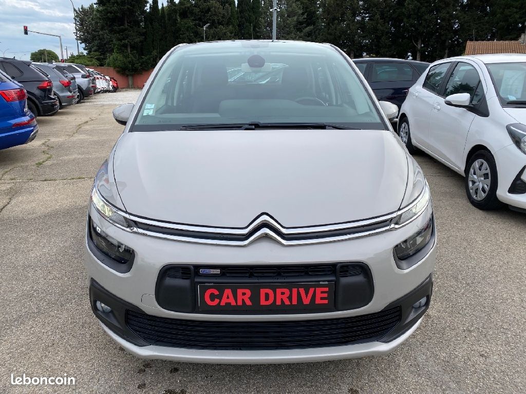 Citroën C4 Picasso 1.2l 110cv Live (image 2)