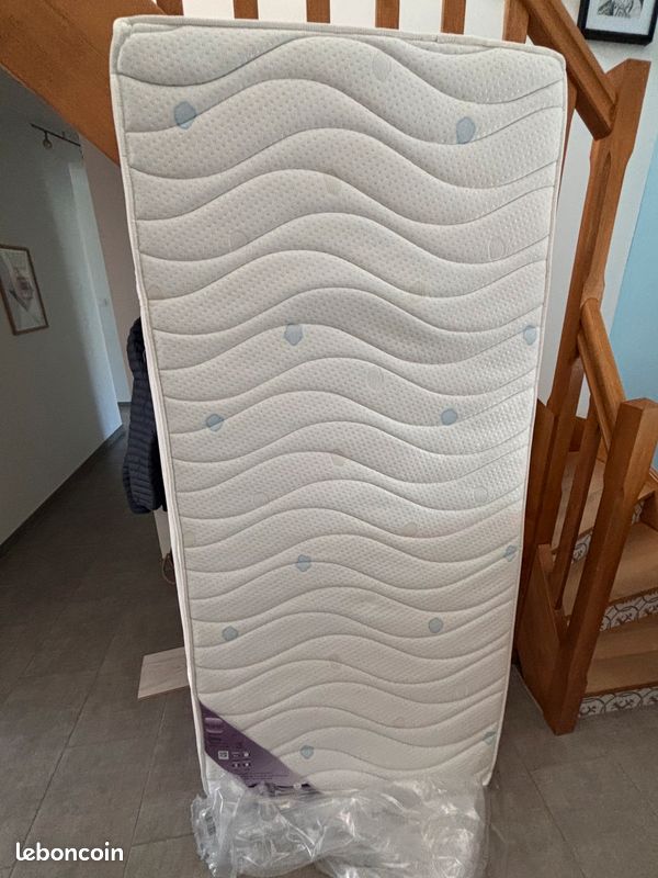 Lit avec rangements et matelas Dunlopillo (image 7)