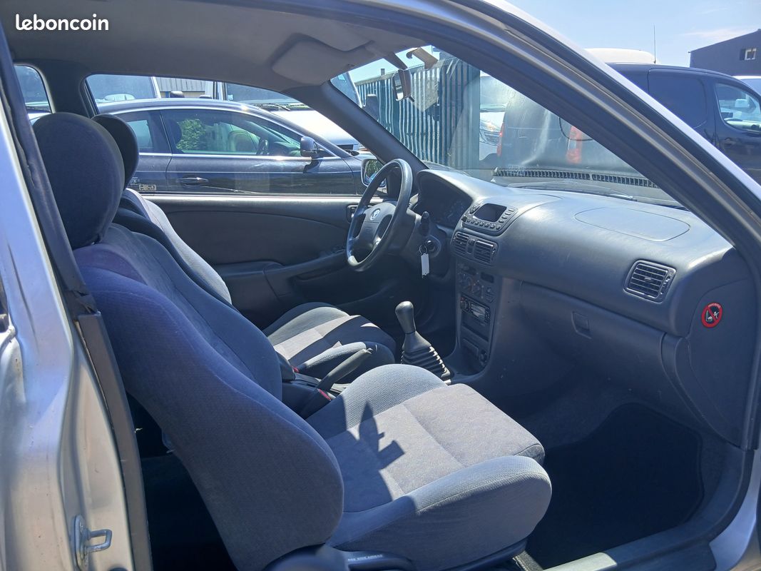 Toyota corolla 1.4l 97ch terra 3p (image 3)