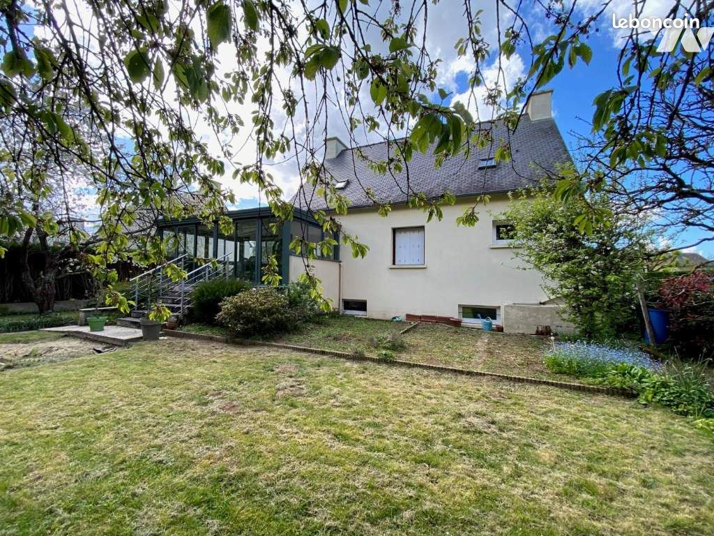 Maison 6 pièces 127 m² · à Saint-Samson-sur-Rance · 127 m² · 276 130 €