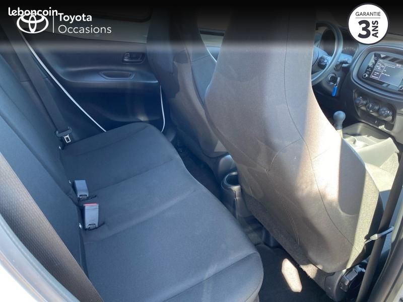 Toyota Aygo X 1.0 VVT-i 72ch Active Business MY23 (image 7)