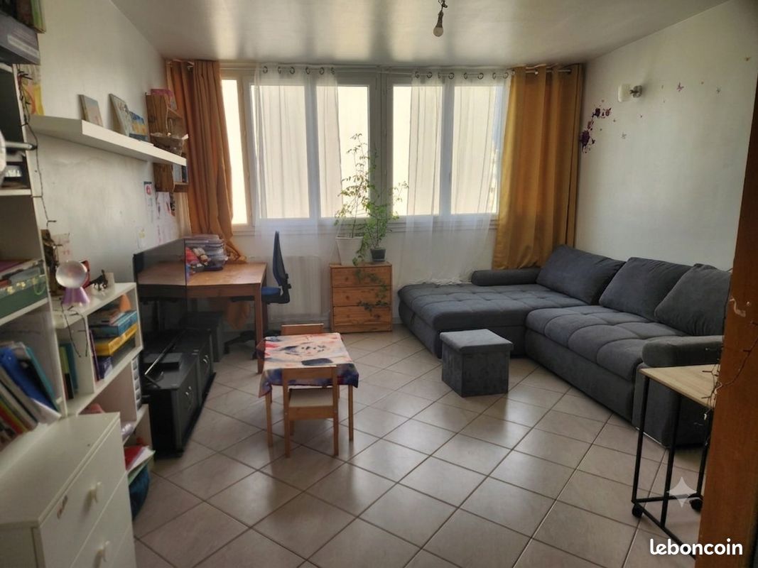 Appartement 3 pièces 57 m² · au Plessis-Trévise · 57 m² · 1 200 €/mois