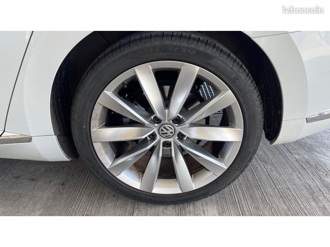 Volkswagen arteon elegance 2.0 tdi 150 bva - sieges chauffants av ar / camera 360 / regulateur adaptatif (image 38)