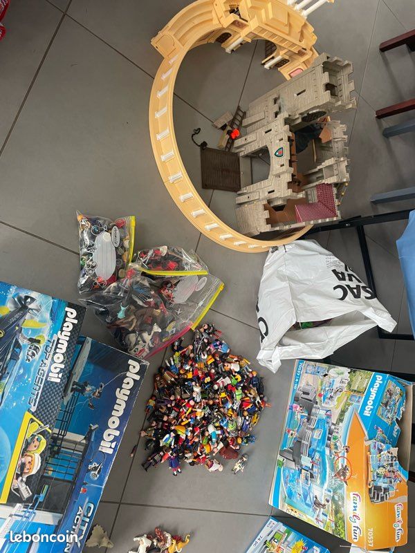 À vendre énorme lot Playmobil (image 12)