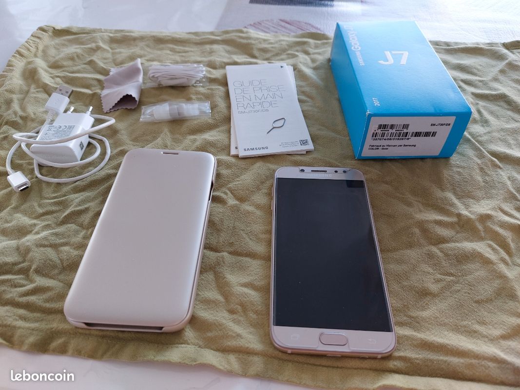 Samsung Galaxy J7 2017 (image 1)