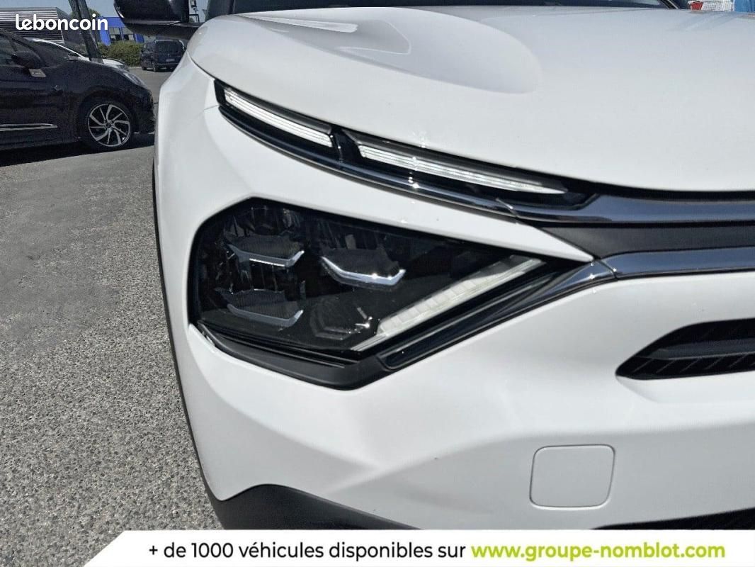 Citroën C4 SOCIETE BLUEHDI 130 S&S EAT8 FEEL NAV BUSINESS R (image 16)