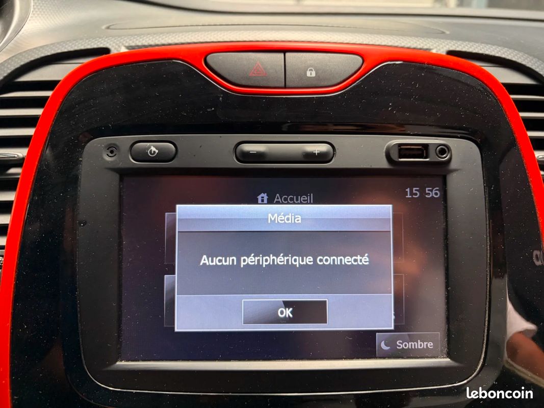 RENAULT CAPTUR dCi 90 Energy S&S eco² Intens / REVISION OK / CAMERA DE RECUL (image 29)