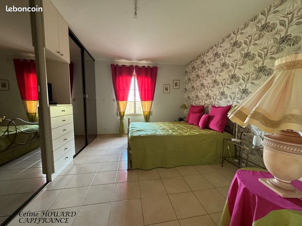 Maison 9 pièces 270 m² — 6