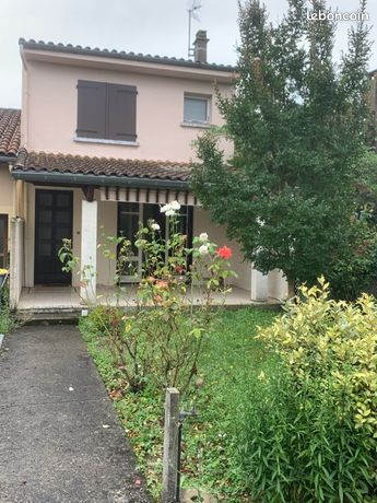 Maison avec jardin et terrasse