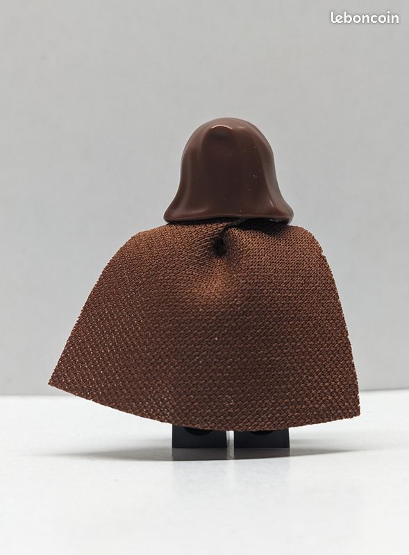 LEGO Minifig Wolfpack avec cape PIECES NEUVES du set 10332 - Jeux & Jouets