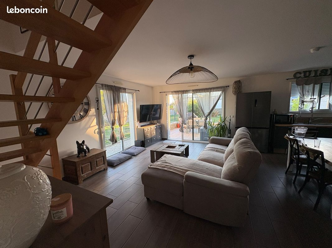 Maison 5 pièces 107 m² · à Donville-les-Bains · 107 m² · 350 500 €