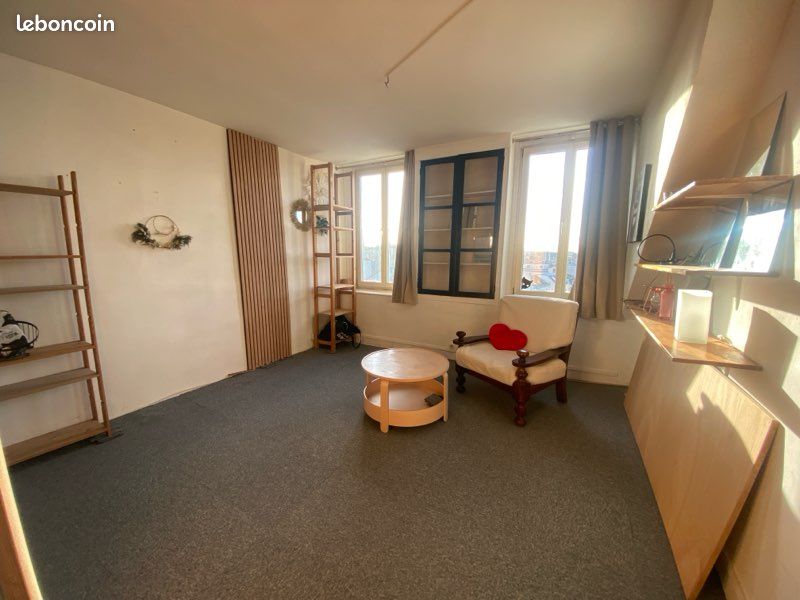 Appartement 1 pièce 19 m² · à Versailles · 19 m² · 155 000 €
