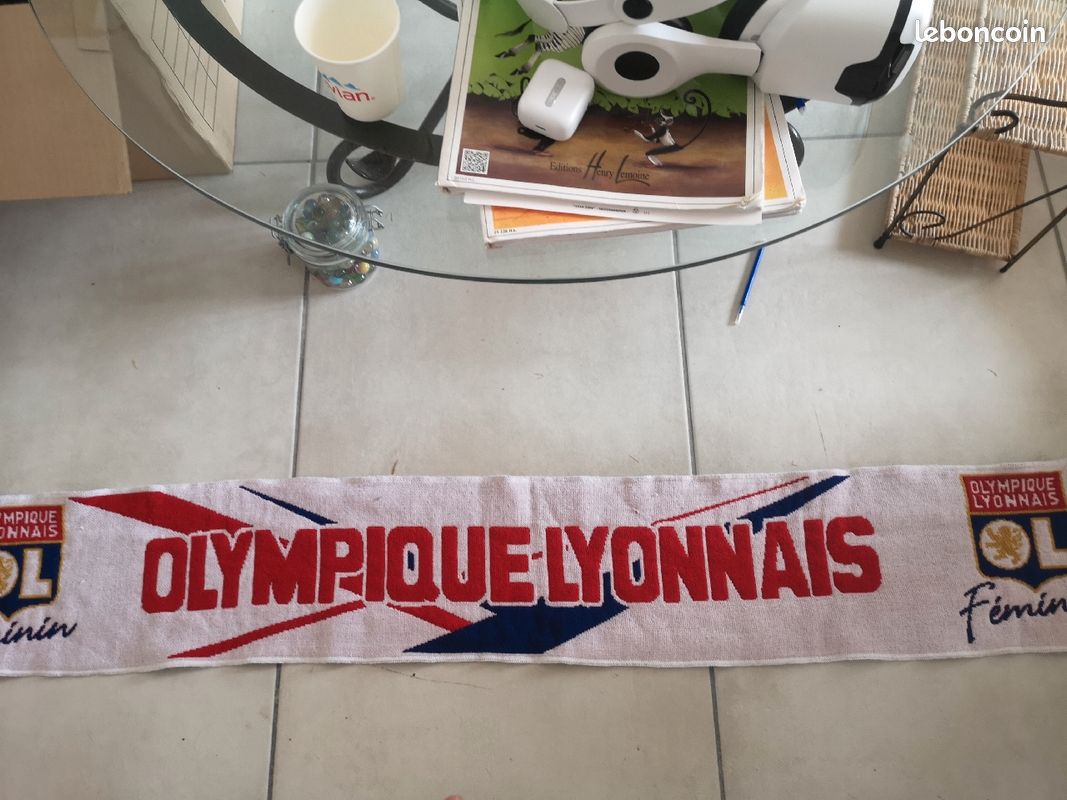 écharpe OL (image 1)