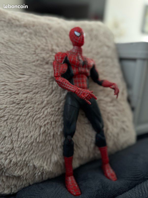 Figurine articulée Spider-Man 2 The Movie Marvel 12" pouces 2004 (image 1)