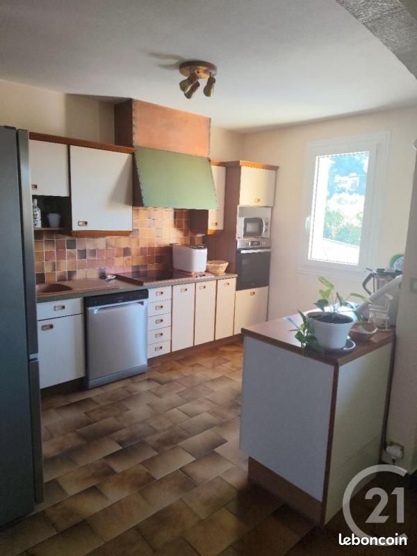 Appartement 5 pièces 117 m² · à Digne-les-Bains · 117 m² · 243 800 €