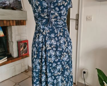 Satin Robe Robe Rouge Fleurie Kookai Robe D'été Kookai Vêtements