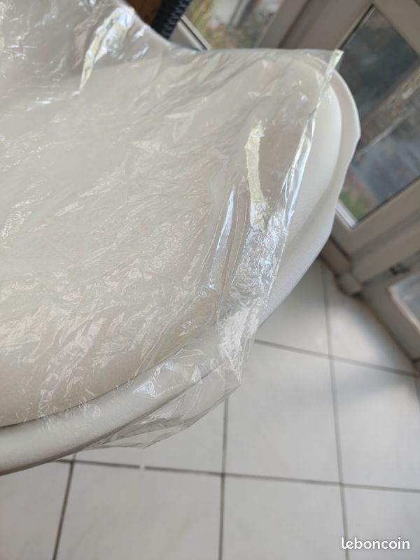 Chaise tulipe réglable (image 5)
