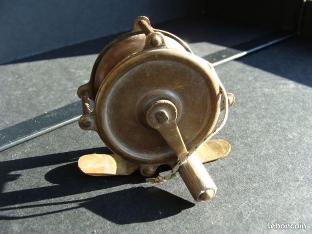 Ancien Moulinet De Pêche En Laiton, Fabrication Française, Vintage Collection