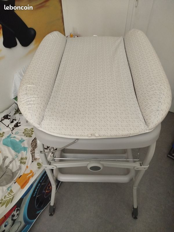 Table a langer avec baignoire (image 1)