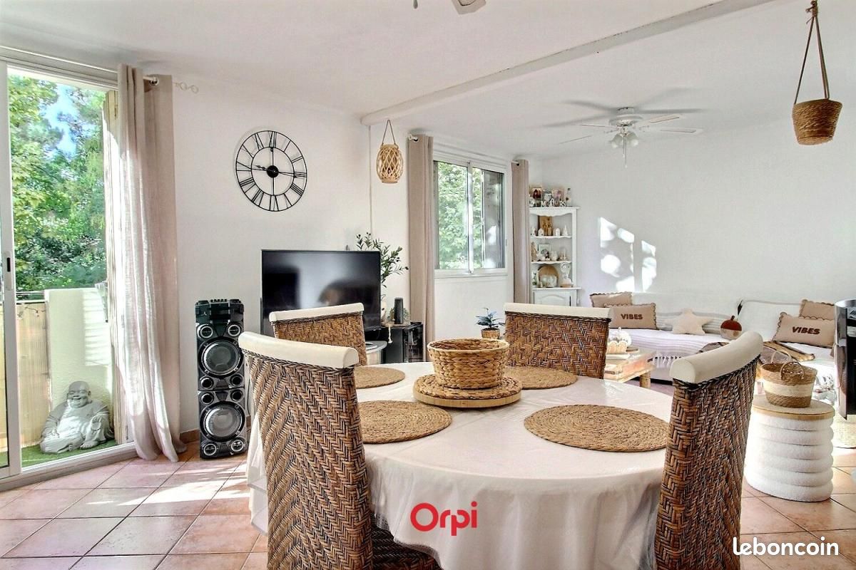 Appartement 3 pièces 64 m² · à Marseille · 64 m² · 125 000 €