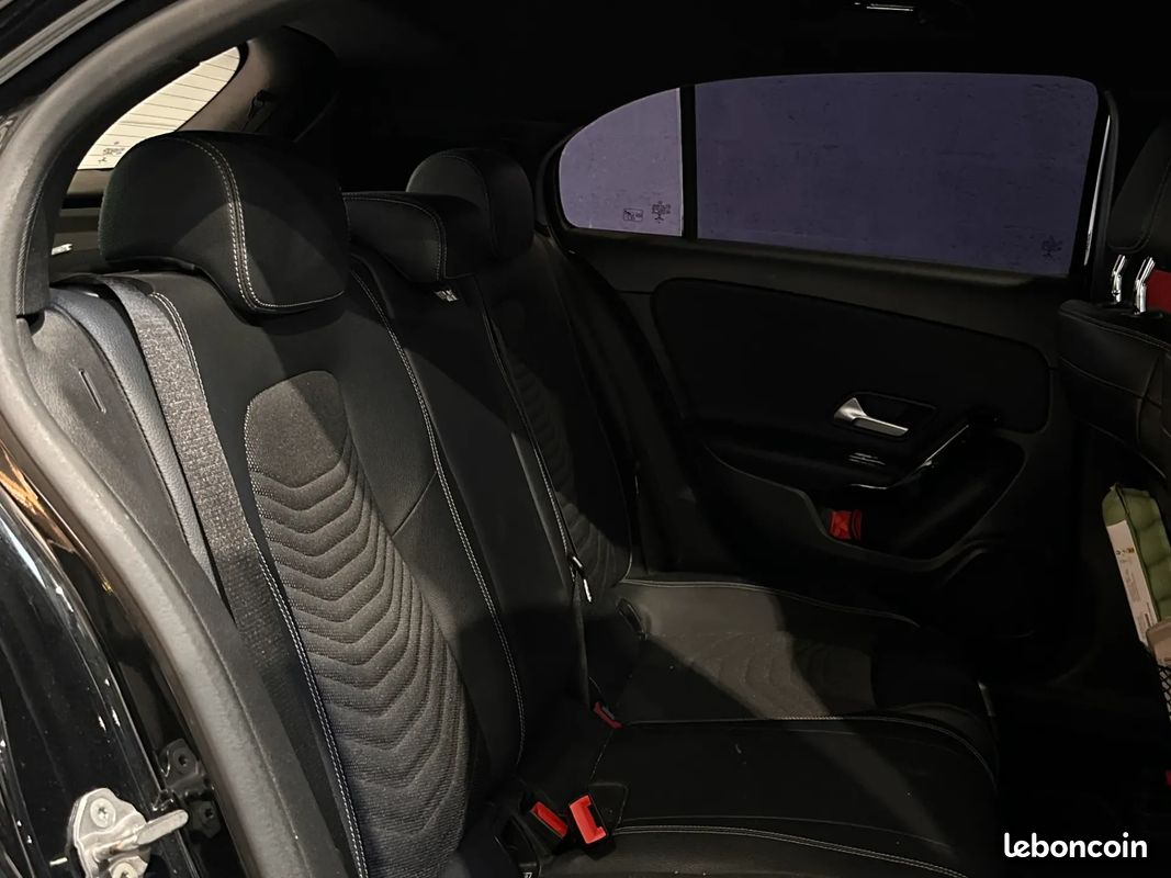 MERCEDES Classe A 180D W177 116ch Business Line - 2020 - Suivi complet - Boîte auto - LED (image 32)