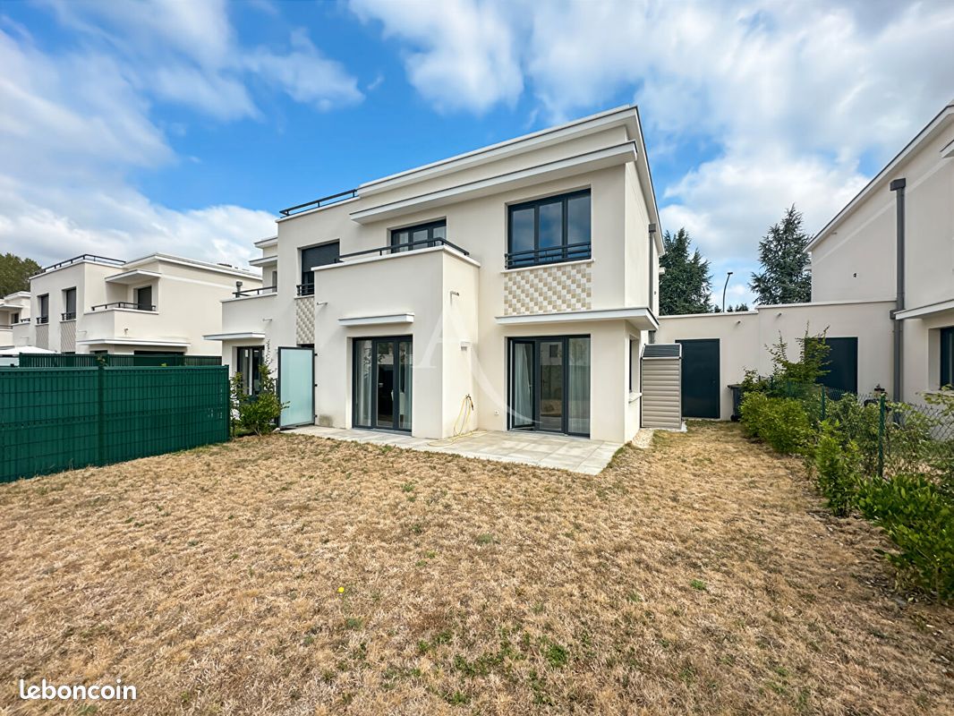 Maison 5 pièces 113 m² · à Poissy · 113 m² · 529 000 €