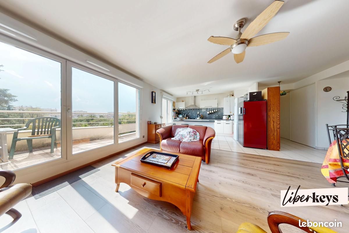 Appartement 4 pièces 85 m² · à Meyzieu · 85 m² · 299 000 €