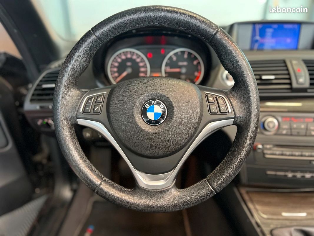 BMW SERIE 1 CABRIOLET E88 LCI 118d 143 ch Edition Exclusive (image 21)