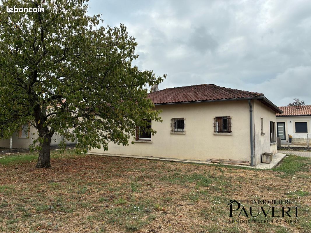 Maison 3 pièces 68 m² · à Bonnac · 68 m² · 870 €/mois